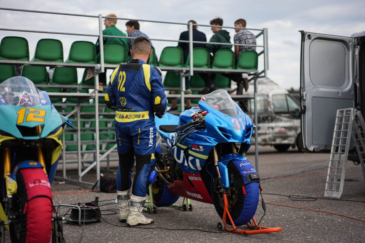 aménager paddock rallye protéger sol