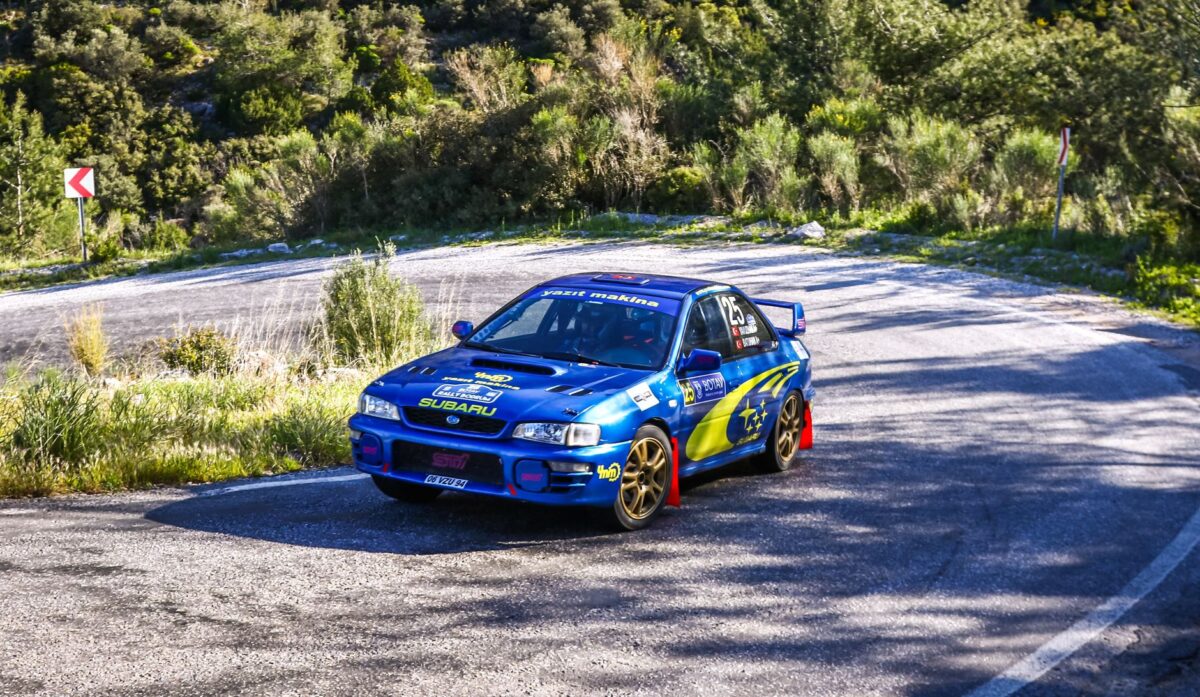 paddon rouler fond rôle jouent essais